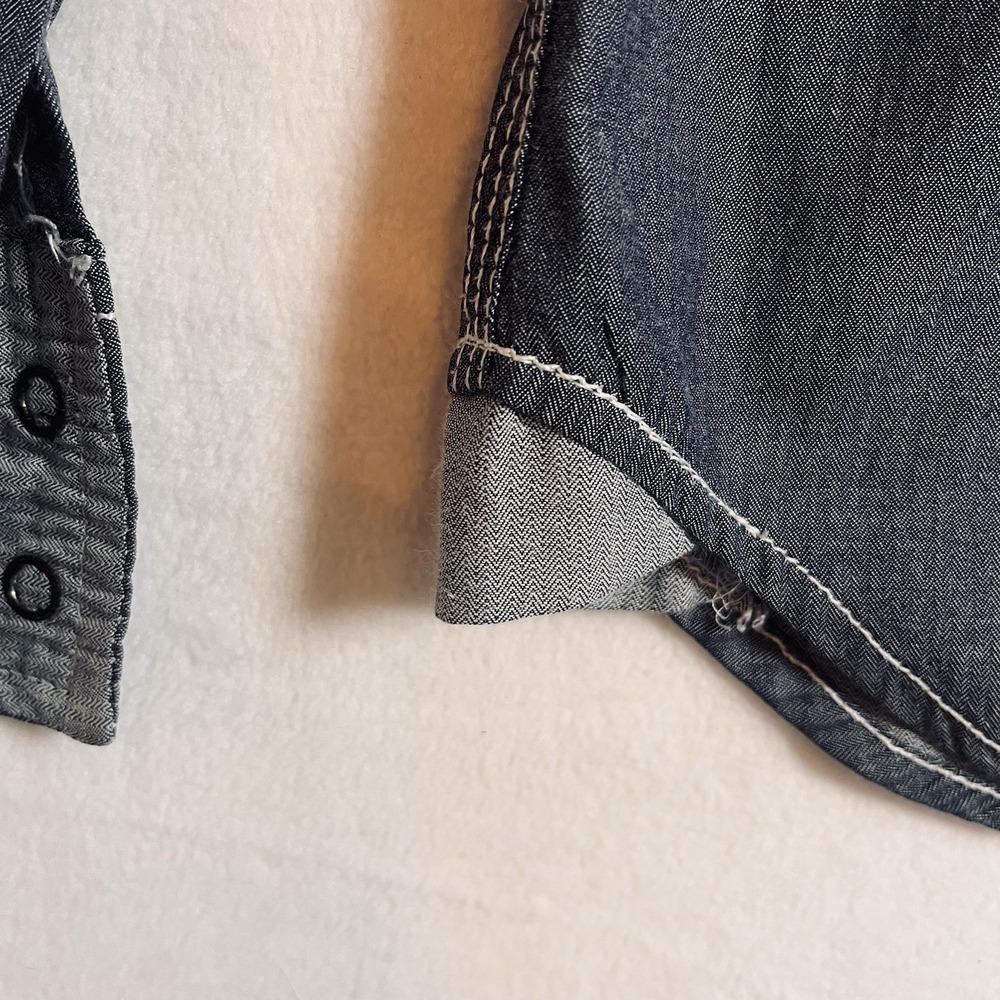 BKE Button Down Mens Large Blue Athletic‎ Fit Chambray Denim Jean Western Rodeo - Picture 6 of 9